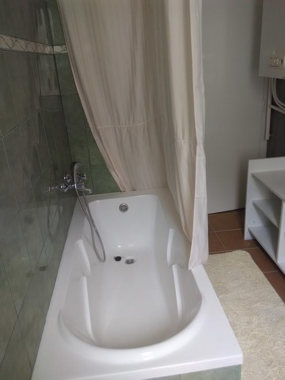 Anna Apartmanok Pecs Bagian luar foto
